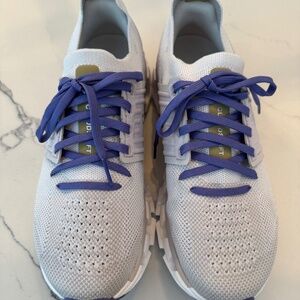 On Cloud tennis shoes